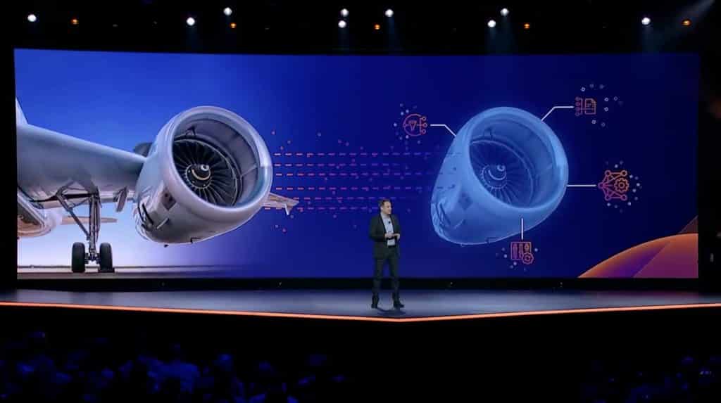 AWS CEO Adam Selipsky on stage at AWS re:Invent 2021